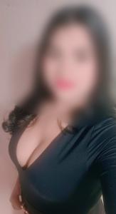 631413621: Chica busca chico en Madrid
