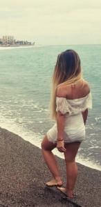 633220854: Chica busca chico en Sevilla