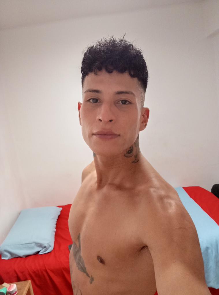 Chico busca chica en Alicante: 