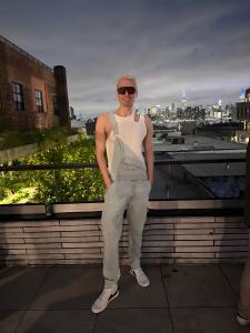 Chico busca chica en Barcelona: 