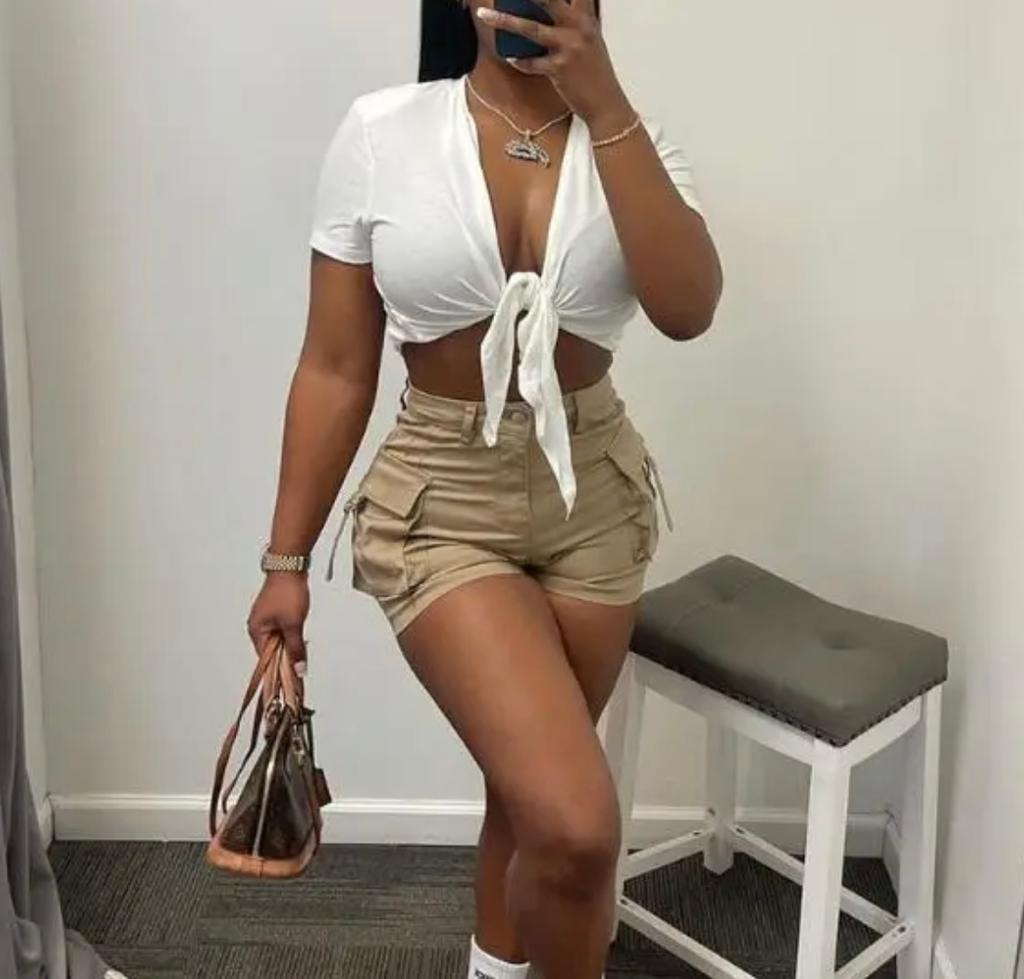 Chica busca chico en Cádiz: 