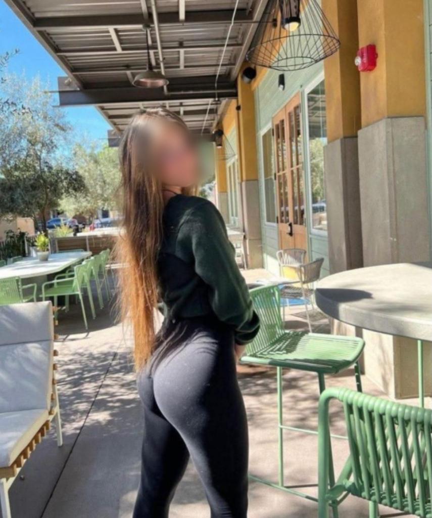 Chica busca chico en Murcia: 