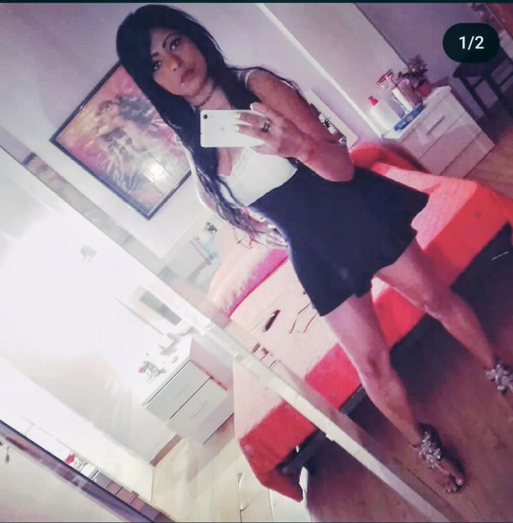 Chica busca chico en Asturias: 