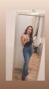 613298048: Chica busca chico en Barcelona