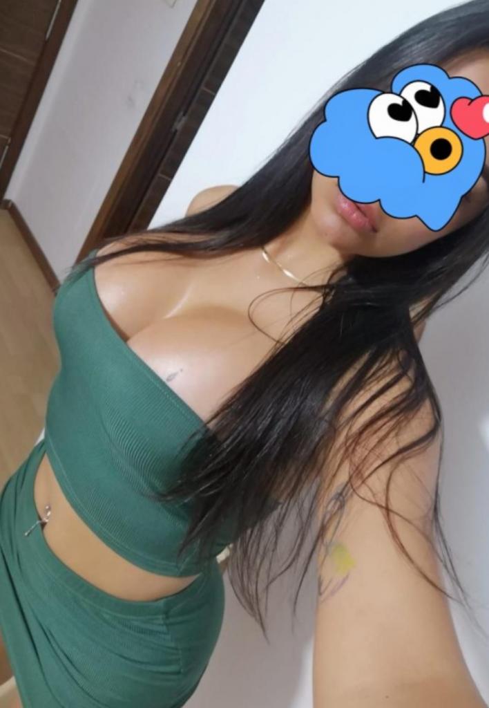 637234973: Chica busca chico en Lérida