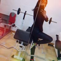 674987090: Transexual en León