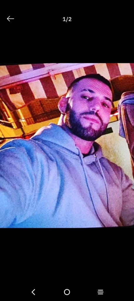 Chico busca chica en Valencia: 