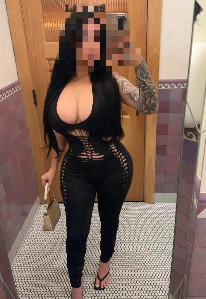 Chica busca chico en Orense: 