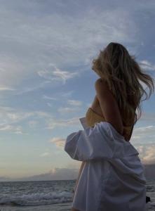 611074800: Chica busca chico en Madrid