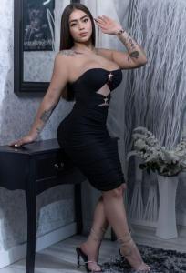 613450897: Chica busca chico en Barcelona