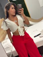 614905241: Chica busca chico en Sevilla