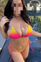 631369065: Chica busca chico en Barcelona