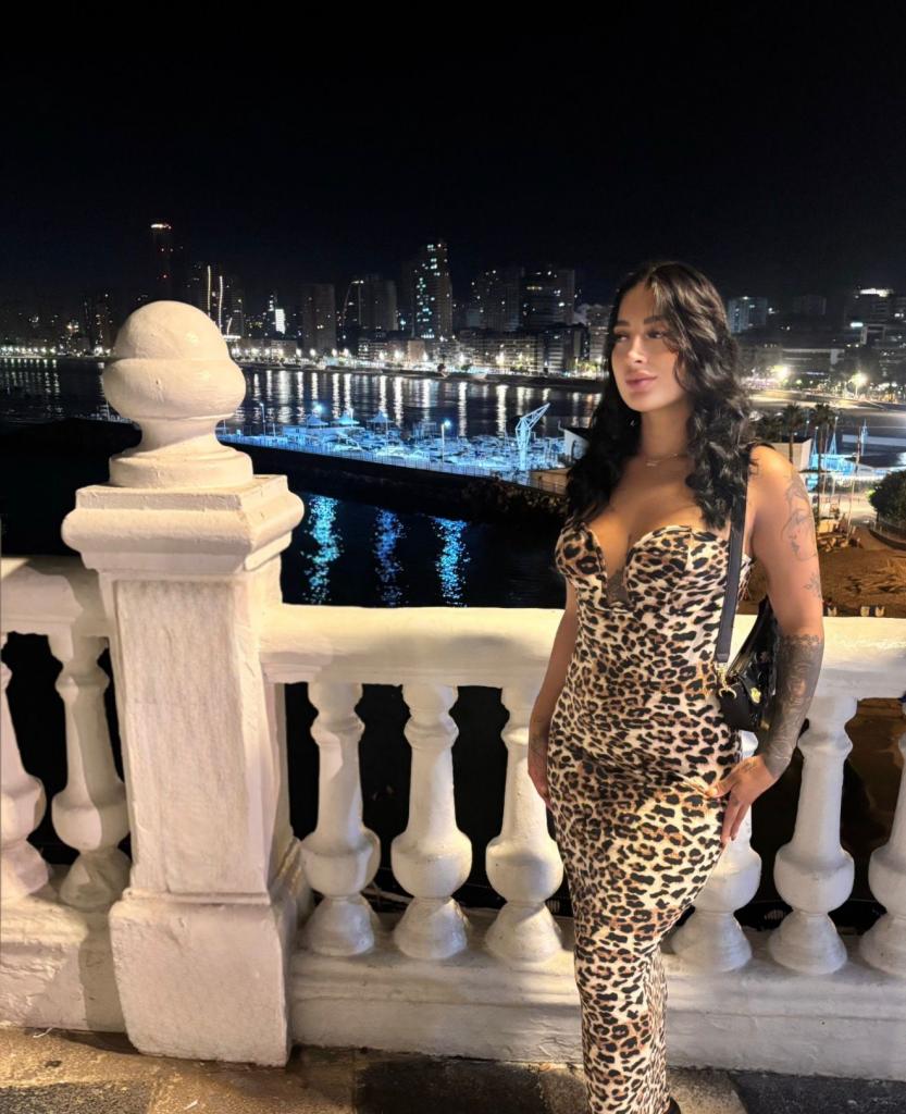 Chica busca chico en Murcia: 