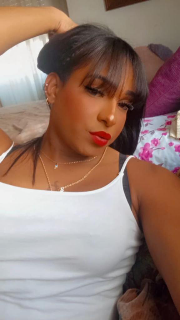 613757052: Travesti en La Rioja