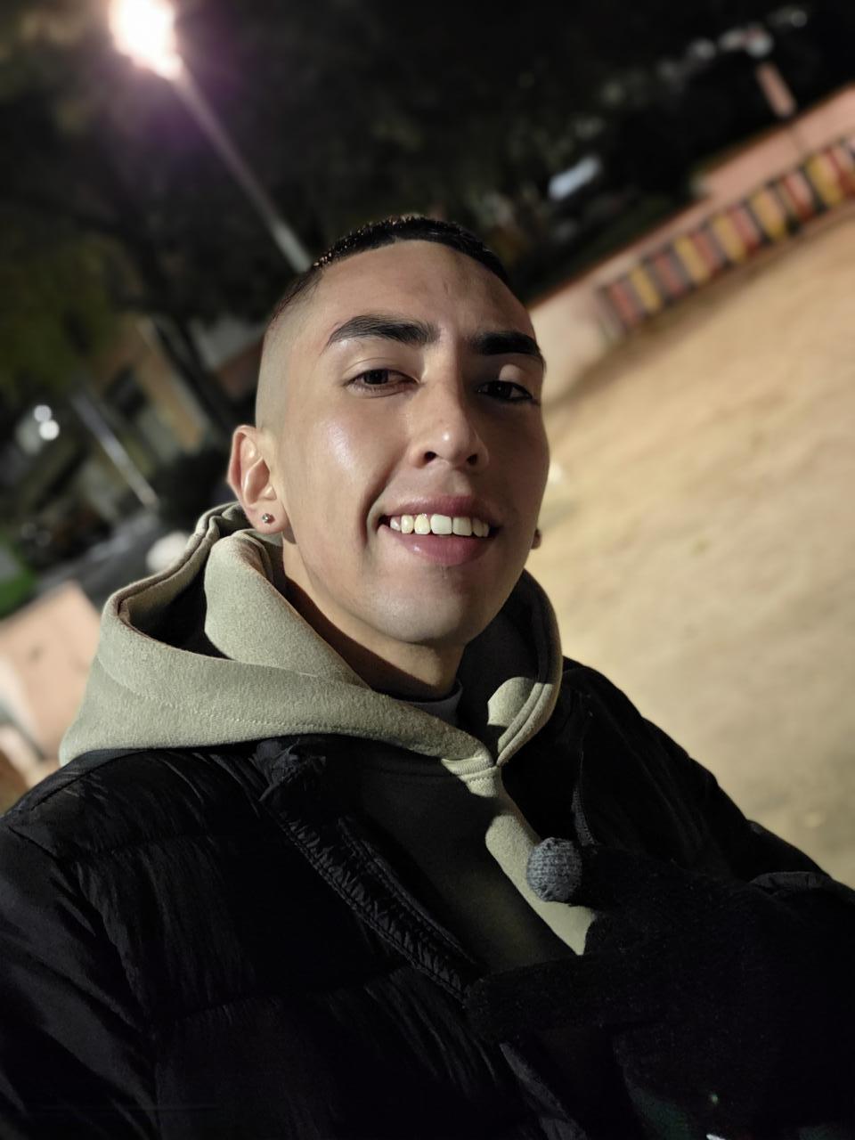 602485497: Chico busca chica en Madrid