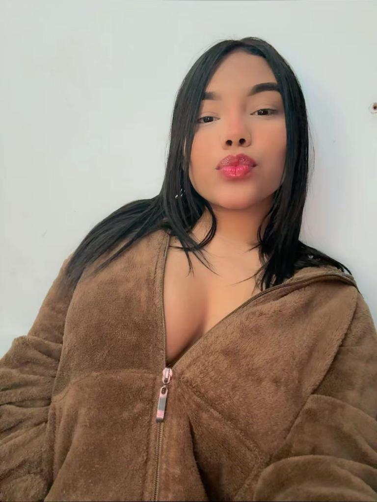 Chica busca chico en Valencia: Chica busca chico