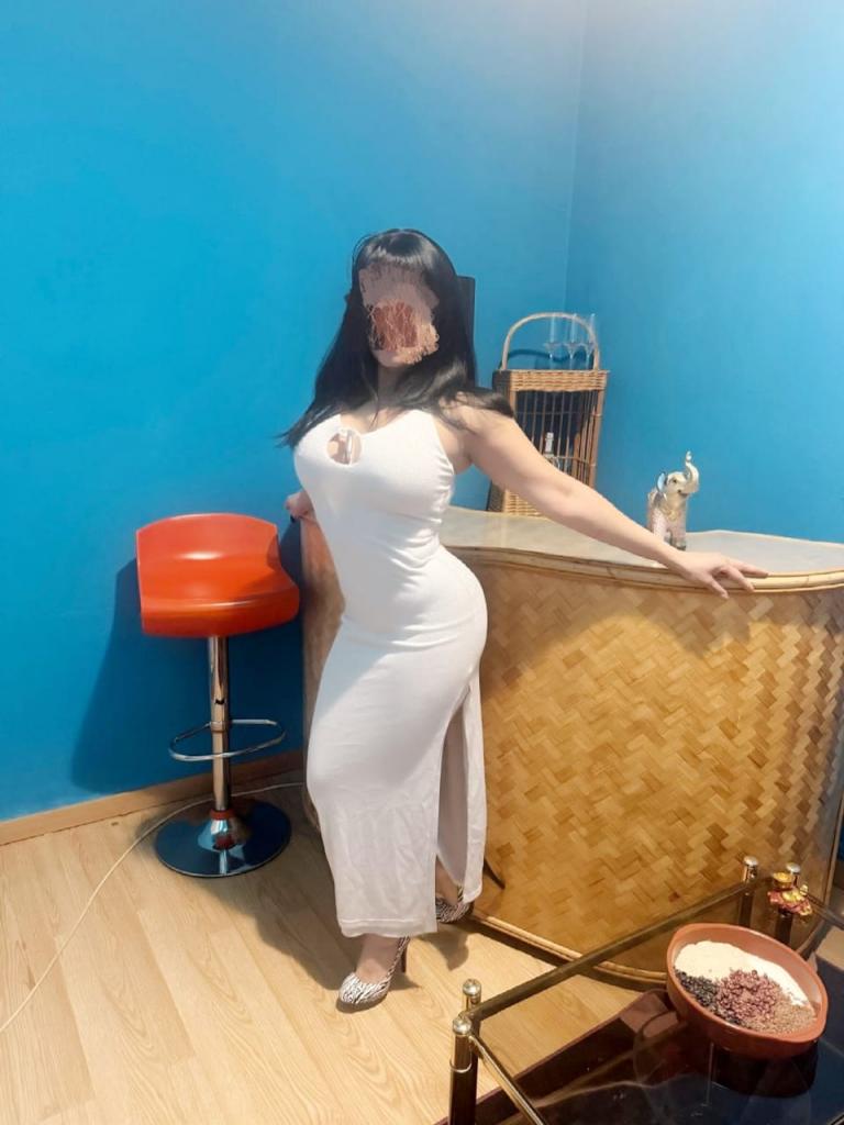 604113441: Chica busca chico en León