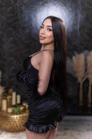 671325377: Chica busca chico en Barcelona