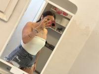 674933692: Chica busca chico en Cádiz