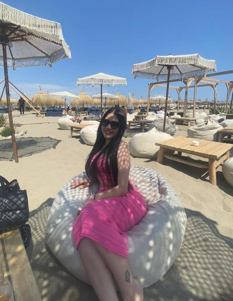 672506295: Chica busca chico en Málaga