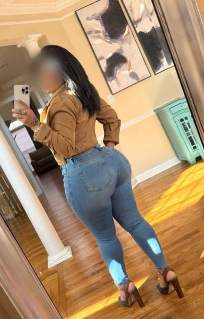 Chica busca chico en Sevilla: 