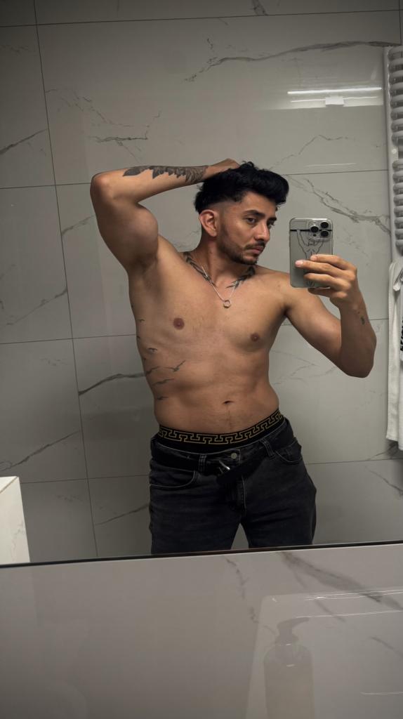 Chico busca chica en Granada: 