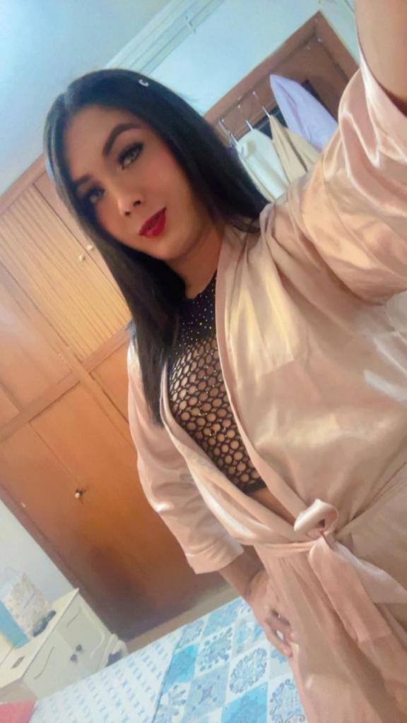 682650995: Transexual en Lugo