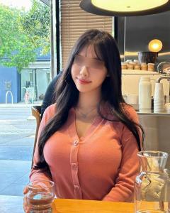 633725791: Chica busca chico en Barcelona