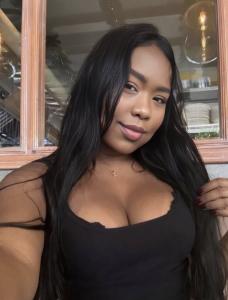 613829329: Chica busca chico en Almería