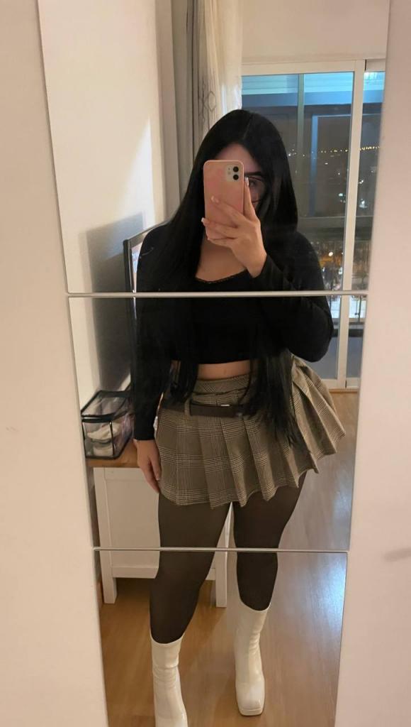 645686544: Chica busca chico en Cádiz