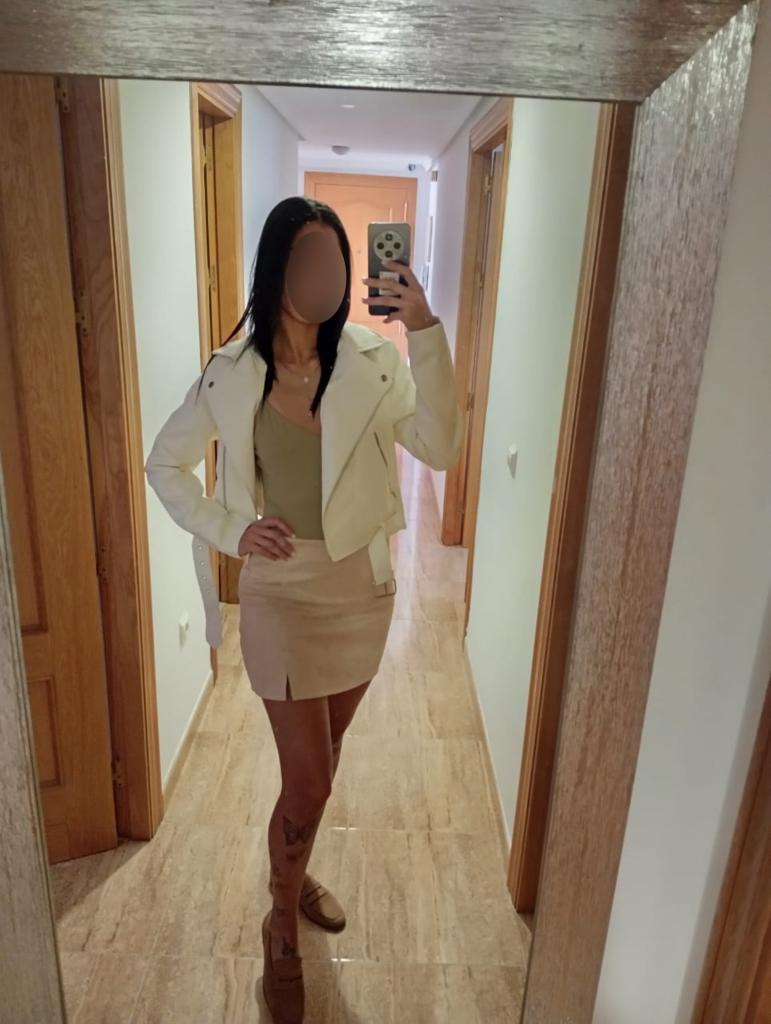 604317997: Chica busca chico en Almería