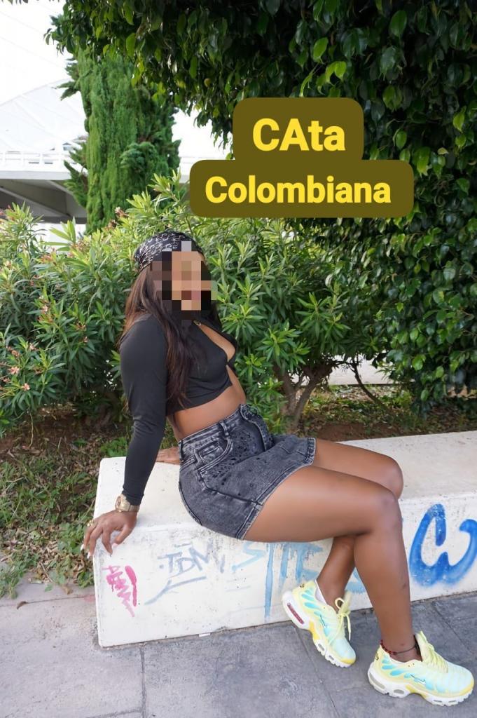 Chica busca chico en Alicante: Chica busca chico