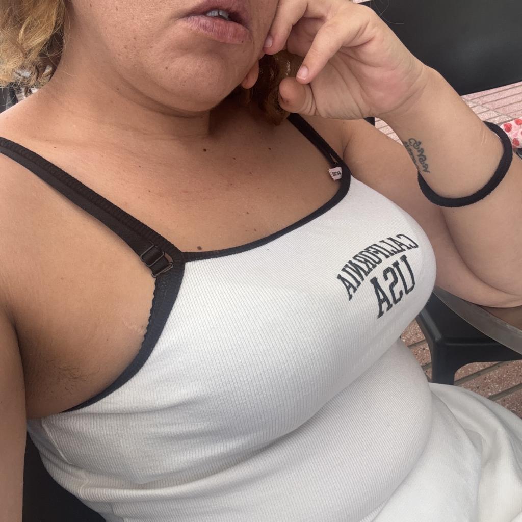 Chica busca chico en Tenerife: 