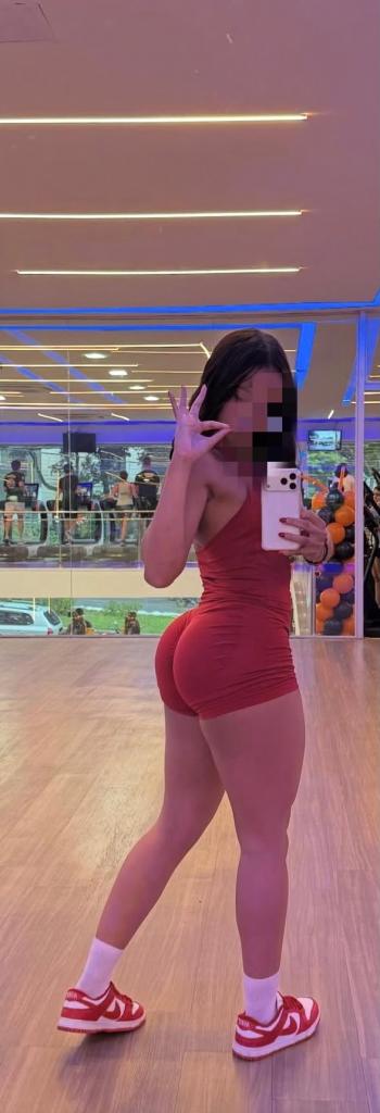 Chica busca chico en Barcelona: 