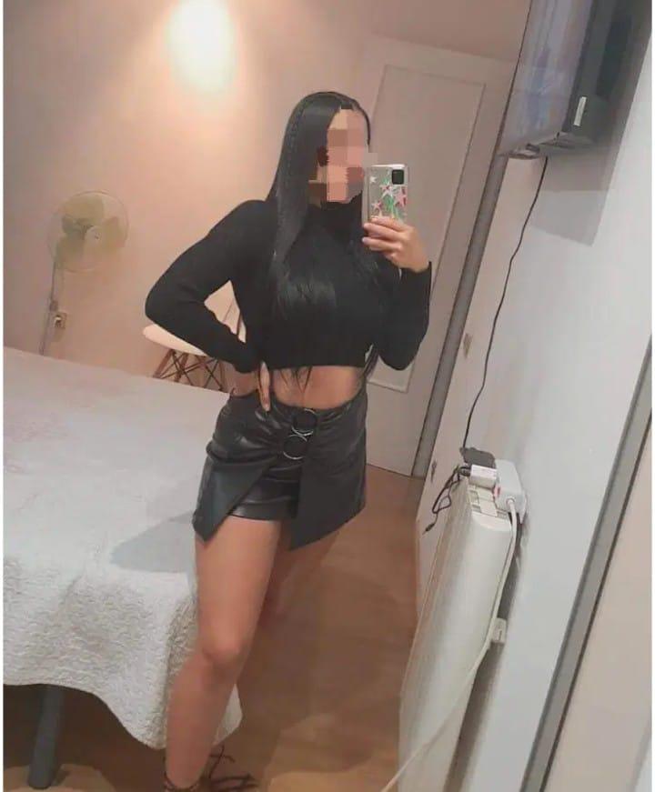Chica busca chico en Tenerife: 