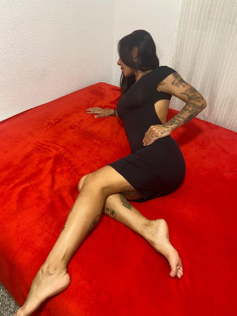 Chica busca chico en Alicante: 