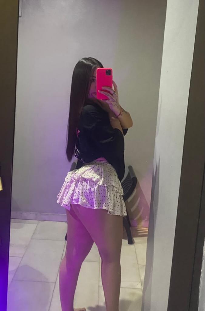 Chica busca chico en Ibiza: 