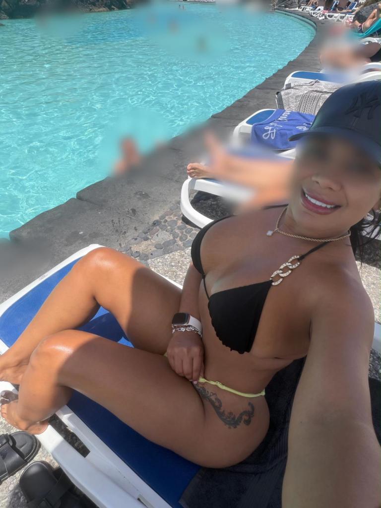 Chica busca chico en Tenerife: 