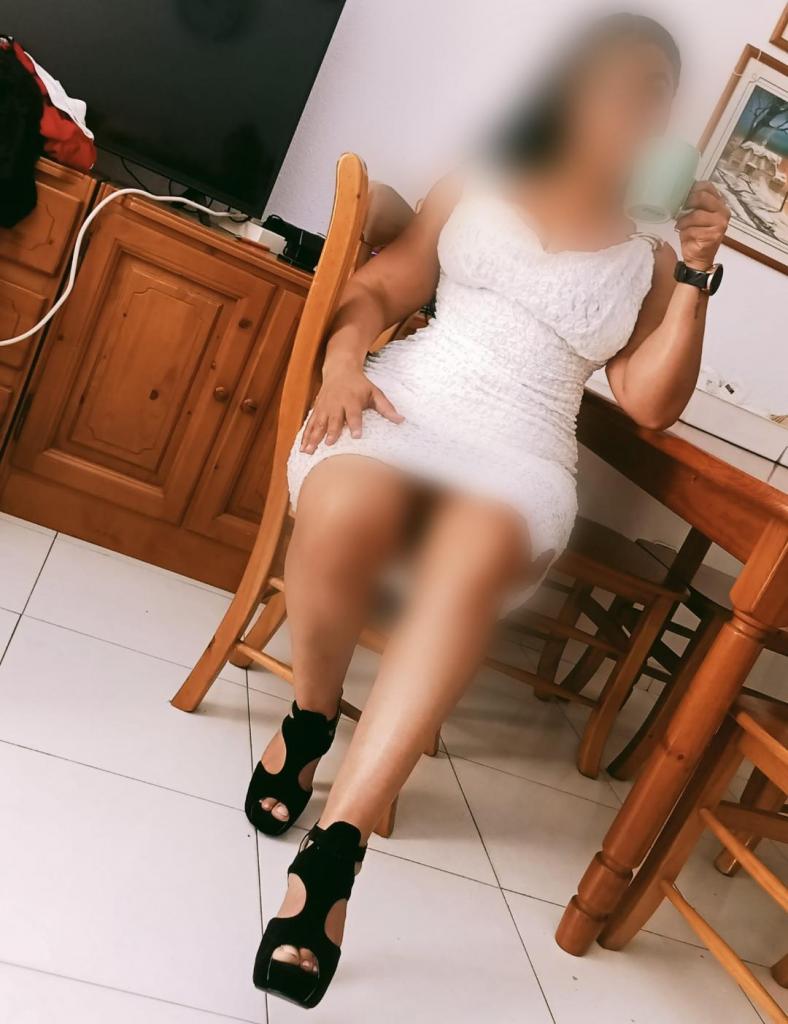 Chica busca chico en Alicante: 