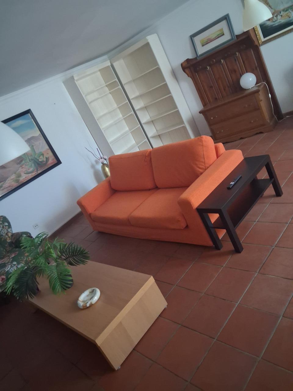 610382332: Chica busca chico en Las Palmas