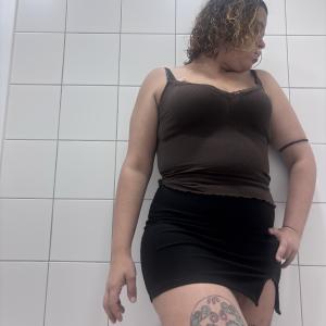 613531810: Chica busca chico en Tenerife