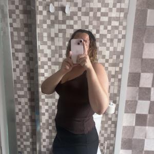 613531810: Chica busca chico en Tenerife