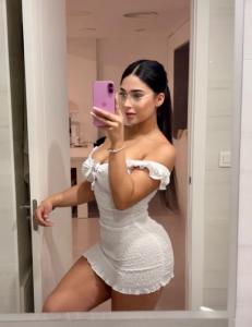 604299700: Chica busca chico en Alicante