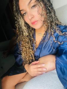613466497: Chica busca chico en Tarragona