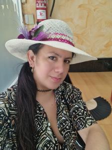 613951411: Travesti en Barcelona