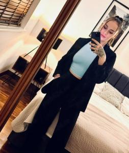 743029587: Chica busca chico en Castellón