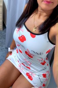 631970976: Chica busca chico en Barcelona