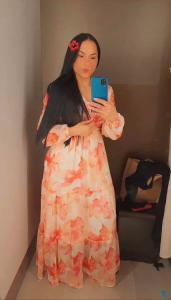 662387168: Chica busca chico en Sevilla