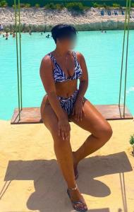614651907: Chica busca chico en Murcia