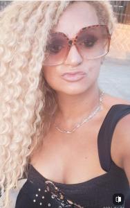 633085495: Chica busca chico en Cádiz